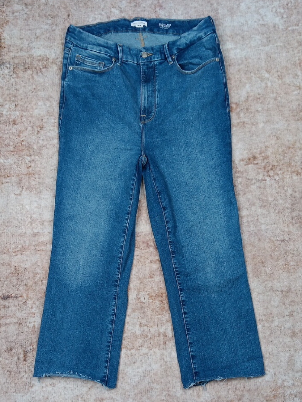 Good American Good Legs Straight Crop Jeans Size 14-18